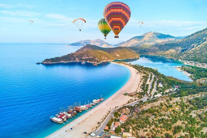 Hillside Beach Club  